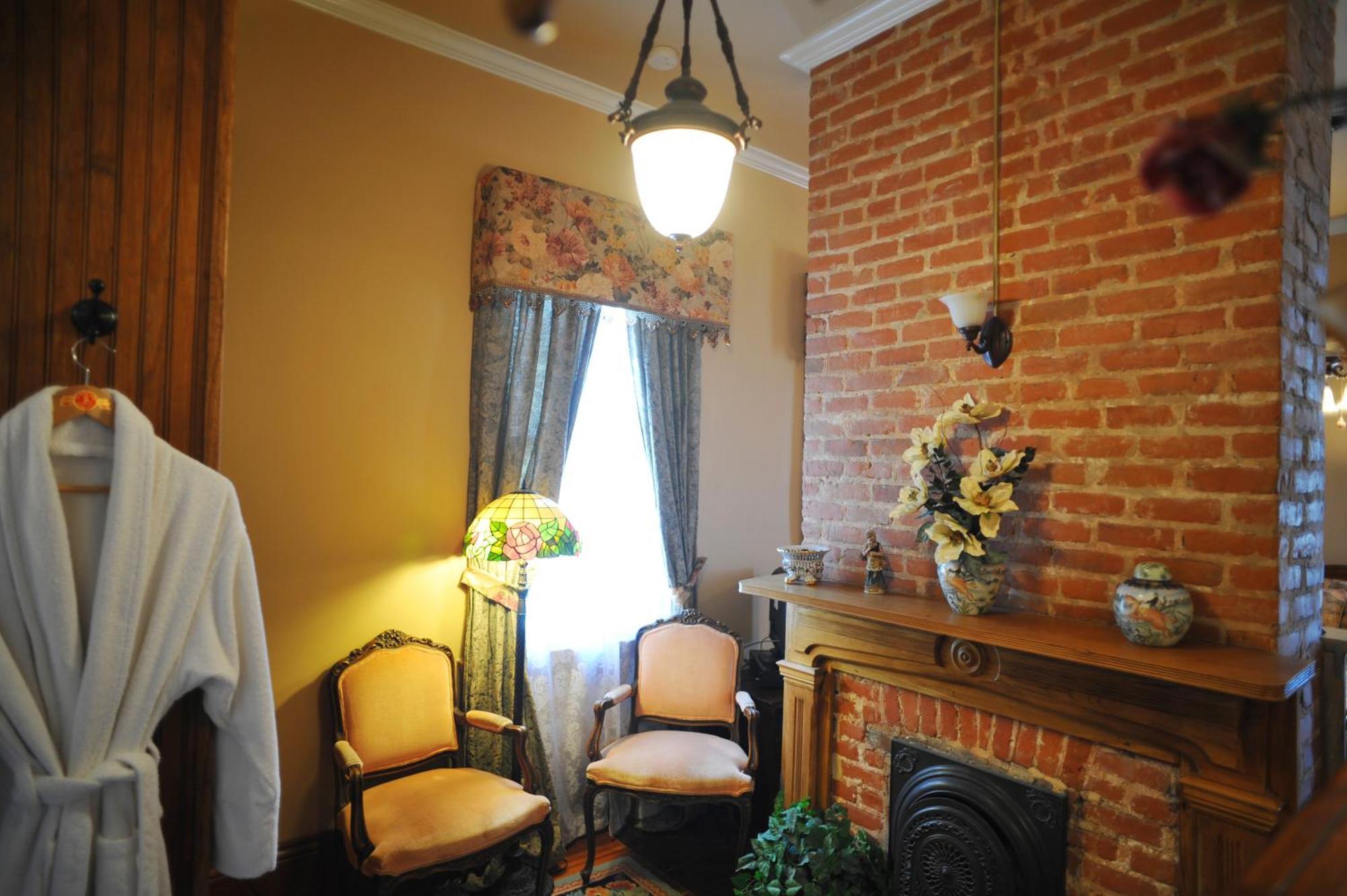 Hh Whitney House - A Bed & Breakfast On The Historic Esplanade New Orleans Eksteriør bilde